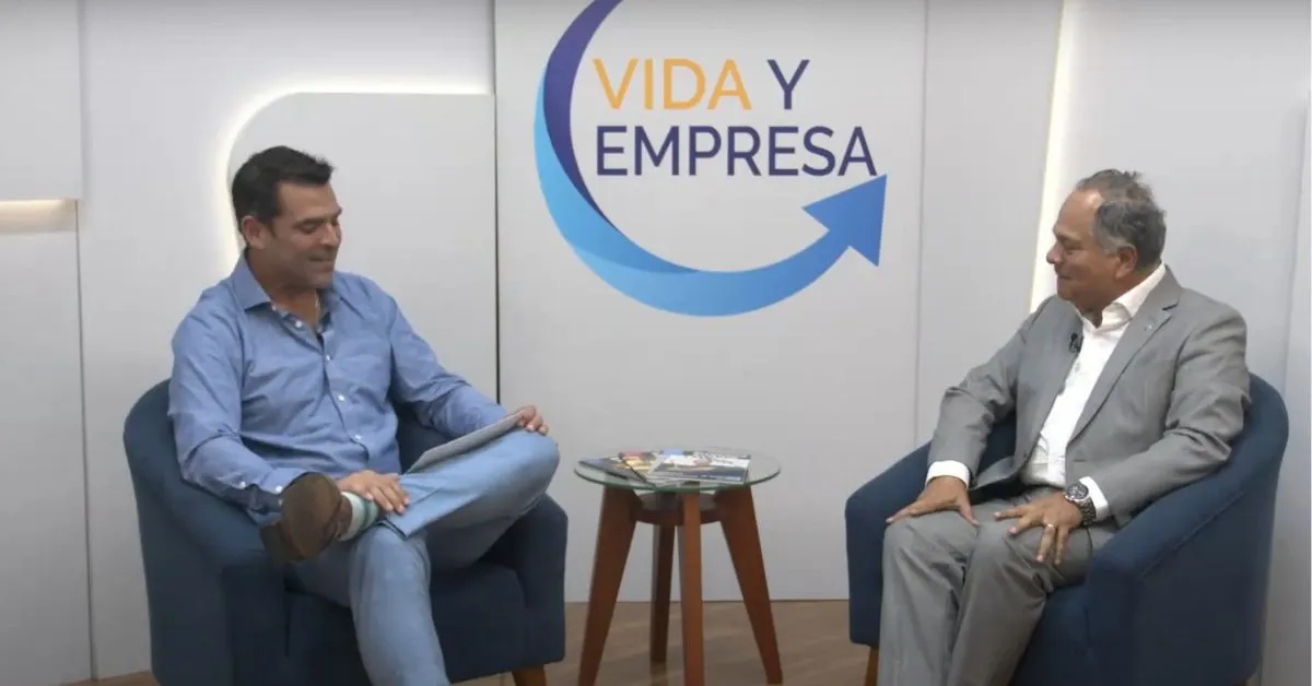 Entrevista al Dr. Carlos Cavani Grau - Premio Empresa Peruana del Año - Vida y Empresa